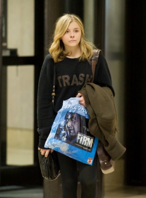Click to view full size image
==============
chloemoretzfancom08.jpg chloemoretzfancom08.jpg
