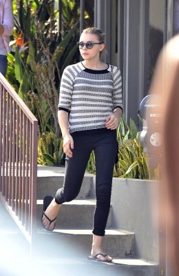 Click to view full size image
==============
chloemoretzfancom0021.jpg chloemoretzfancom0021.jpg