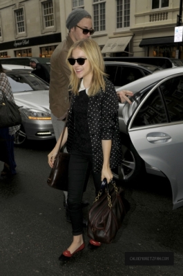 Click to view full size image
==============
chloemoretzfancom03.jpg chloemoretzfancom03.jpg