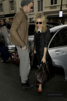 Click to view full size image
==============
chloemoretzfancom06.jpg chloemoretzfancom06.jpg