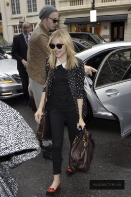 Click to view full size image
==============
chloemoretzfancom11.jpg chloemoretzfancom11.jpg