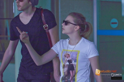 chloemoretzfancom17.JPG