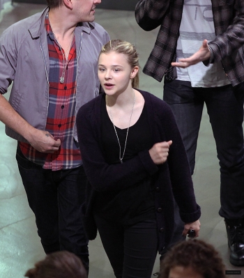 Click to view full size image
==============
chloemoretzfancom04.jpg chloemoretzfancom04.jpg