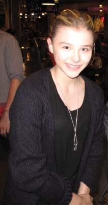 Click to view full size image
==============
chloemoretzfancom12.jpg chloemoretzfancom12.jpg