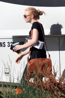 Click to view full size image
==============
chloemoretzfancom08.jpg chloemoretzfancom08.jpg