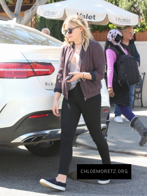 Click to view full size image
==============
1459881272293_chloe_moretz_at_il_pastaio_restaurant_58.jpg 1459881272293_chloe_moretz_at_il_pastaio_restaurant_58.jpg