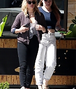 1459815384331_Chlo_Moretz_at__II__Pastaio_restaurant_04.jpg