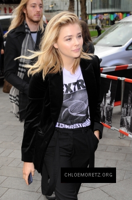Click to view full size image
==============
1461595691977_chloe_moretz_arriving_at_Capital_radio_5.jpg 1461595691977_chloe_moretz_arriving_at_Capital_radio_5.jpg