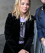 1461622318633_chloe_moretz_London_radio_interview_arrivals_100.jpg
