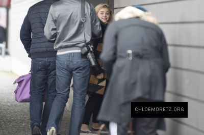 1461773223340_20160427_chloe_moretz_departing_berlin_tegel_airport_in_germany_5.jpg