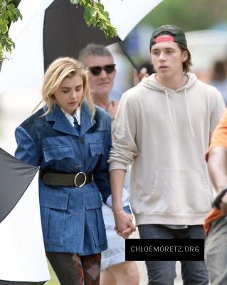 Click to view full size image
==============
Chloe-Moretz--Photoshoot-in-New-York-City--22-662x828.jpg Chloe-Moretz--Photoshoot-in-New-York-City--22-662x828.jpg
