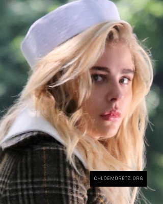 Click to view full size image
==============
Chloe_Grace_Moretz_poses_during_a_photoshoot_in_New_York_City_s_Central_Park_-_July_28-2016_011.jpg Chloe_Grace_Moretz_poses_during_a_photoshoot_in_New_York_City_s_Central_Park_-_July_28-2016_011.jpg