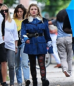 Chloe-Moretz--Photoshoot-in-New-York-City--01-662x995.jpg