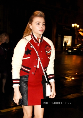 1457001757280_chloe_moretz_at_coach_prom_party_in_paris_123.jpg