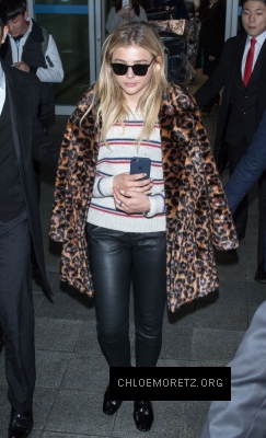 Click to view full size image
==============
1457030370487_chloe_moretz_incheon_airport_014.jpg 1457030370487_chloe_moretz_incheon_airport_014.jpg