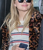 1457030528504_chloe_moretz_incheon_airport_025.jpg