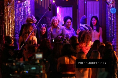 Click to view full size image
==============
Chloe-Moretz--Filming-a-party-scene-on-set-of-Neighbors-2--16-662x441.jpg Chloe-Moretz--Filming-a-party-scene-on-set-of-Neighbors-2--16-662x441.jpg