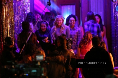 Click to view full size image
==============
Chloe-Moretz--Filming-a-party-scene-on-set-of-Neighbors-2--19-662x441.jpg Chloe-Moretz--Filming-a-party-scene-on-set-of-Neighbors-2--19-662x441.jpg