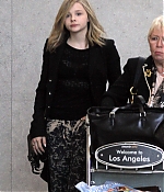 chloemoretzfancom011.jpg