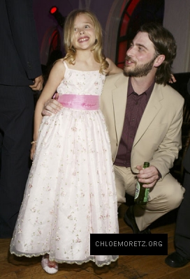Click to view full size image
==============
chloemoretzfancom009.jpg chloemoretzfancom009.jpg