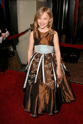 Click to view full size image
==============
chloemoretzfancom018.jpg chloemoretzfancom018.jpg