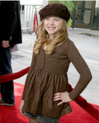 Click to view full size image
==============
chloemoretzfancom058.jpg chloemoretzfancom058.jpg