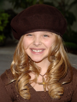 Click to view full size image
==============
chloemoretzfancom074.jpg chloemoretzfancom074.jpg