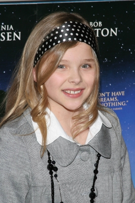 Click to view full size image
==============
chloemoretzfancom008.jpg chloemoretzfancom008.jpg