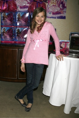 Click to view full size image
==============
chloemoretzfancom001.jpg chloemoretzfancom001.jpg