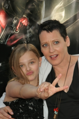 Click to view full size image
==============
chloemoretzfancom005.jpg chloemoretzfancom005.jpg