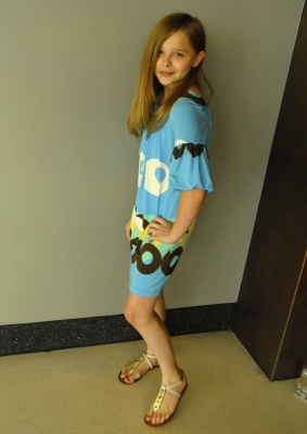 chloemoretzfancom024.jpg