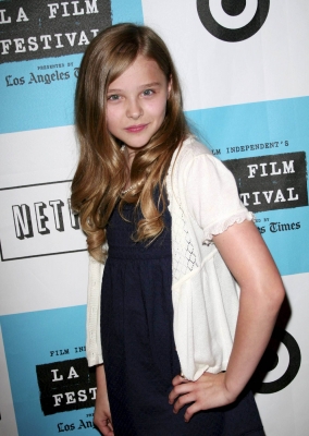 Click to view full size image
==============
chloemoretzfancom004.jpg chloemoretzfancom004.jpg