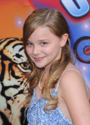 Click to view full size image
==============
chloemoretzfancom007.jpg chloemoretzfancom007.jpg
