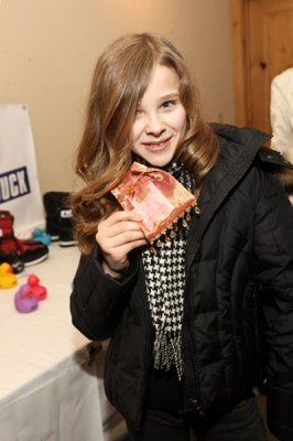 Click to view full size image
==============
chloemoretzfancom005.jpg chloemoretzfancom005.jpg