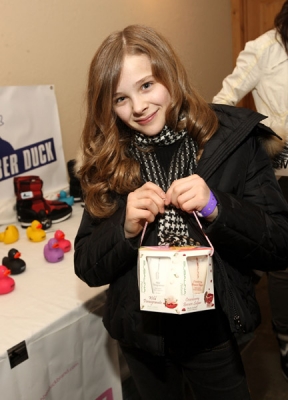 Click to view full size image
==============
chloemoretzfancom006.jpg chloemoretzfancom006.jpg