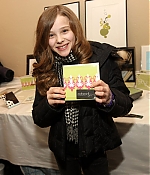 Filename=chloemoretzfancom009.jpg
Filesize=68KiB
Dimensions=400x600
Date added=Oct 31, 2011 chloemoretzfancom009.jpg
