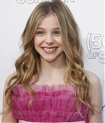 chloemoretzfancom028.jpg