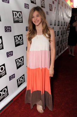 Click to view full size image
==============
chloemoretzfancom002.jpg chloemoretzfancom002.jpg