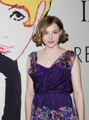 Click to view full size image
==============
chloemoretzfancom005.jpg chloemoretzfancom005.jpg