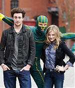 chloemoretzfancom025.jpg