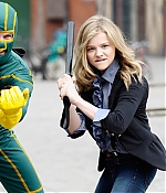 chloemoretzfancom030.jpg