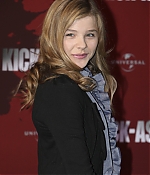 chloemoretzfancom045.jpg