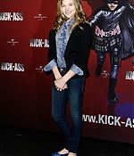 chloemoretzfancom069.jpg