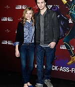 chloemoretzfancom071.jpg