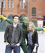 chloemoretzfancom080.jpg