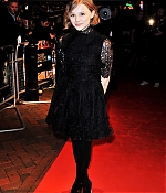 chloemoretzfancom068.jpg