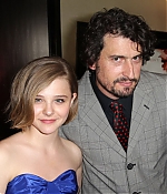 chloemoretzfancom031.jpg