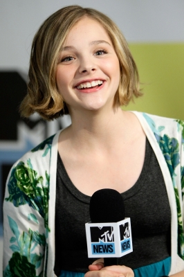 Click to view full size image
==============
chloemoretzfancom003.jpg chloemoretzfancom003.jpg