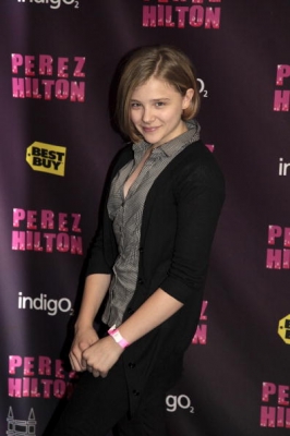 Click to view full size image
==============
chloemoretzfancom001.jpg chloemoretzfancom001.jpg