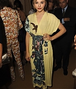 chloemoretzfancom029.jpg